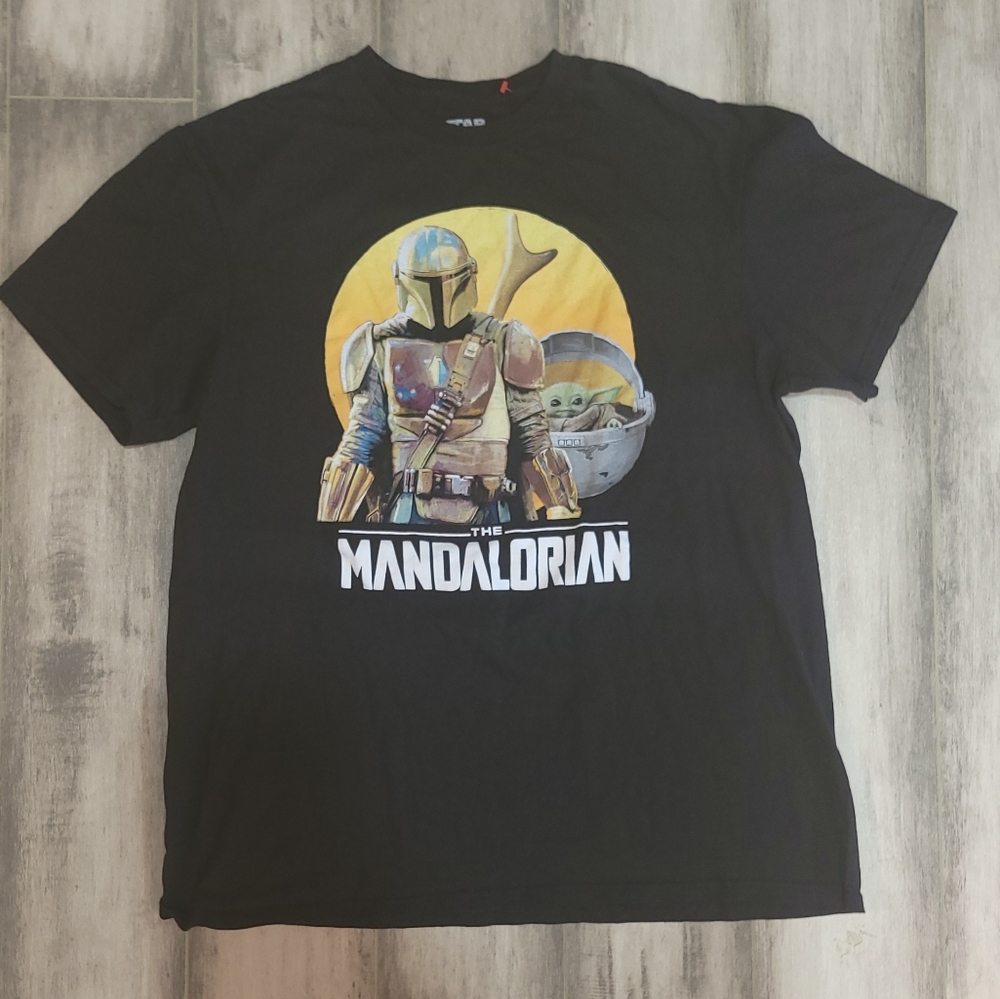 Star Wars The Mandalorian Baby Yoda, Large